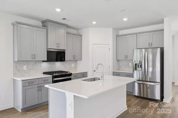 York, SC 29745,708 Palmer Pendleton WAY