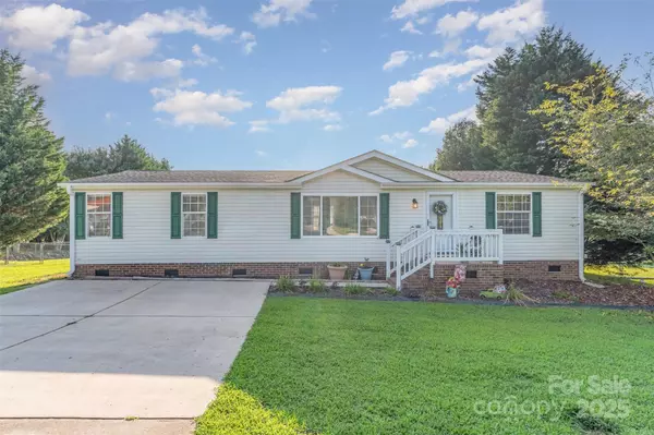 Mount Holly, NC 28120,1140 Peppertree DR