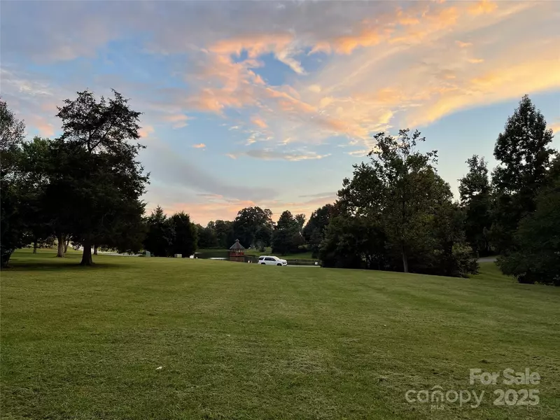 235 Huntington Ridge DR, Salisbury, NC 28147