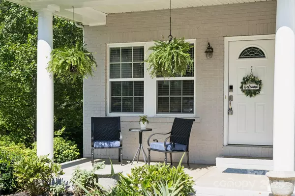 Fort Mill, SC 29715,524 Buttercup WAY