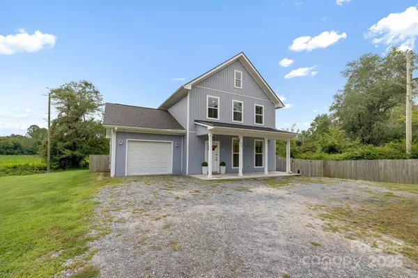 523 Shepherd ST, Hendersonville, NC 28792