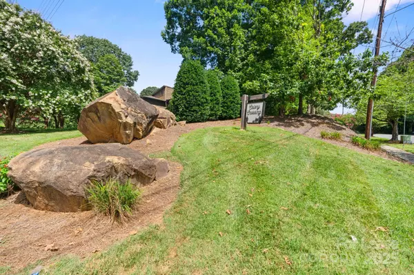 Charlotte, NC 28226,3505 Colony Crossing DR