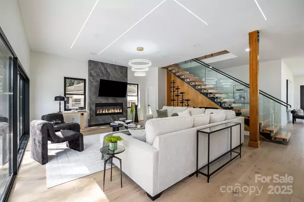 Charlotte, NC 28216,1921 Grier AVE