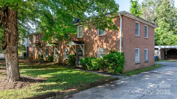 Morganton, NC 28655,406-408 Burkemont AVE