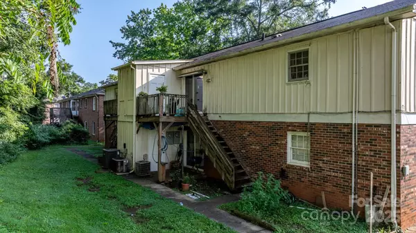 Morganton, NC 28655,410 Burkemont AVE #A-D