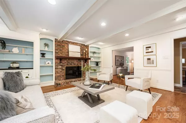 Charlotte, NC 28226,3523 Foxridge RD