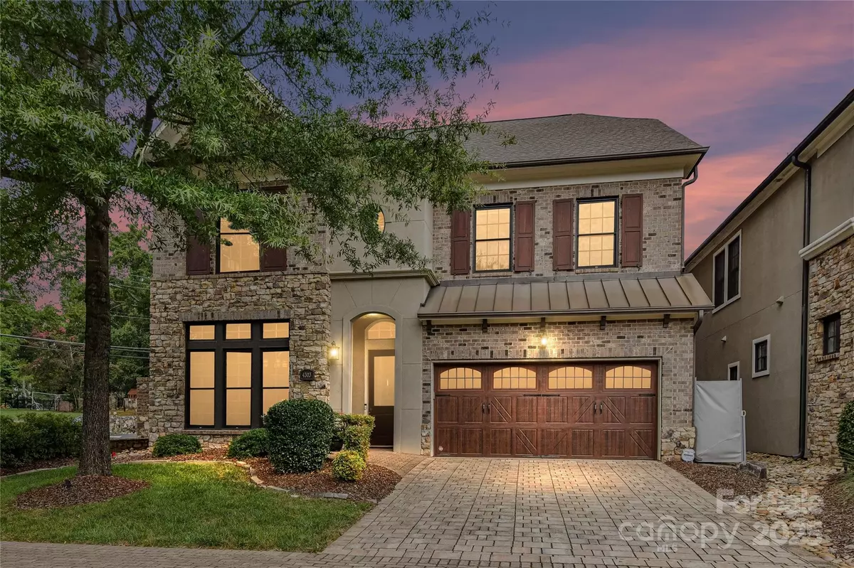 Charlotte, NC 28210,4303 Calvet CT