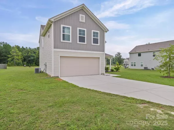 Pageland, SC 29728,303 Amberly CIR