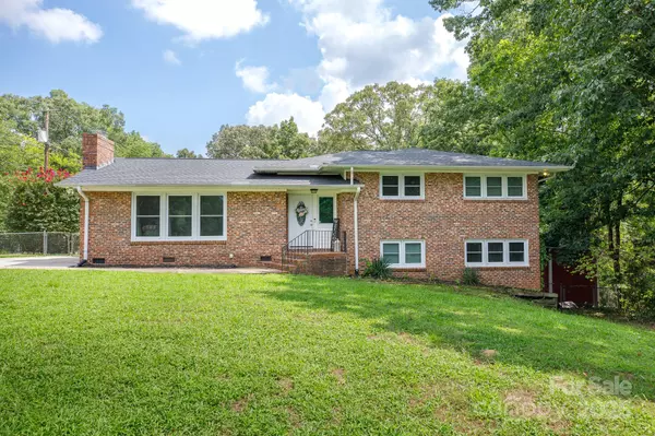 122 Crestwood DR, Chester, SC 29706