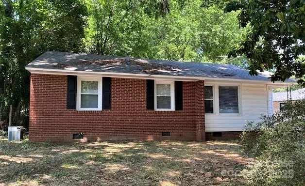525 Manhasset RD, Charlotte, NC 28209