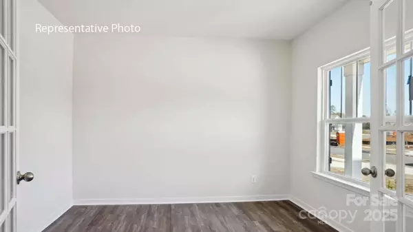 Newton, NC 28658,1780 Falls Cove RD