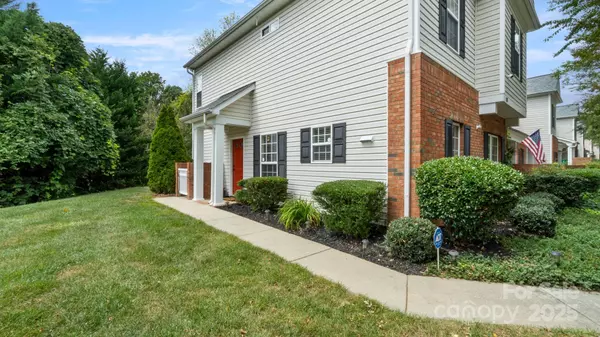 Charlotte, NC 28205,135 Ross Moore AVE