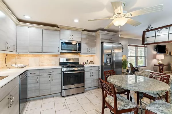 Hendersonville, NC 28791,1134 N Rugby RD