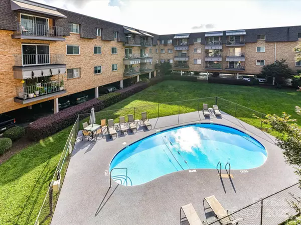 1323 Queens RD #308, Charlotte, NC 28207