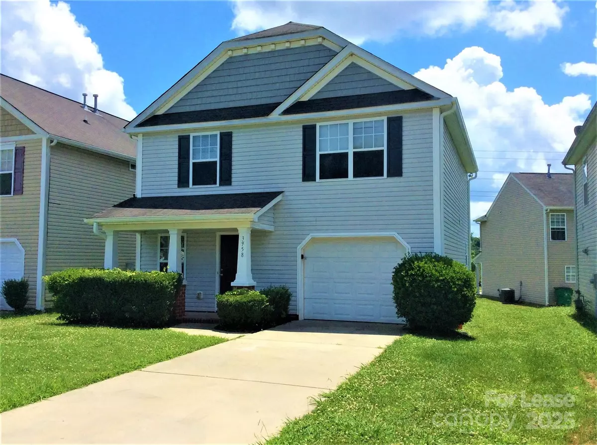 Charlotte, NC 28206,3958 Damask DR