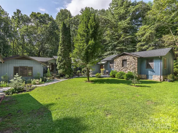 Hendersonville, NC 28739,232 Hidden Cove LN