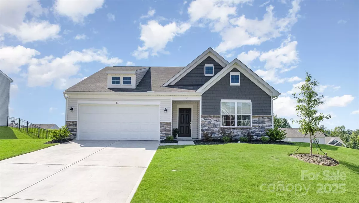 Edgemoor, SC 29712,835 Wood Village DR