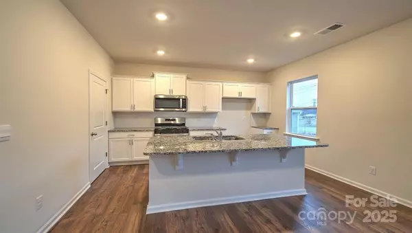 Fletcher, NC 28732,109 Salers RD