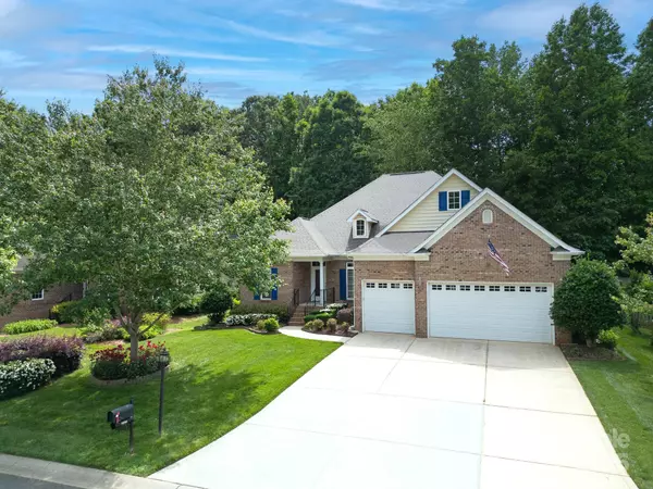 Lake Wylie, SC 29710,2139 Eskridge TER