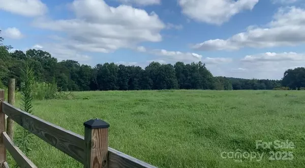 72 Crouch RD, Taylorsville, NC 28681