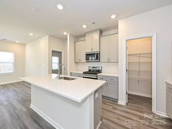 York, SC 29745,716 Palmer Pendleton WAY