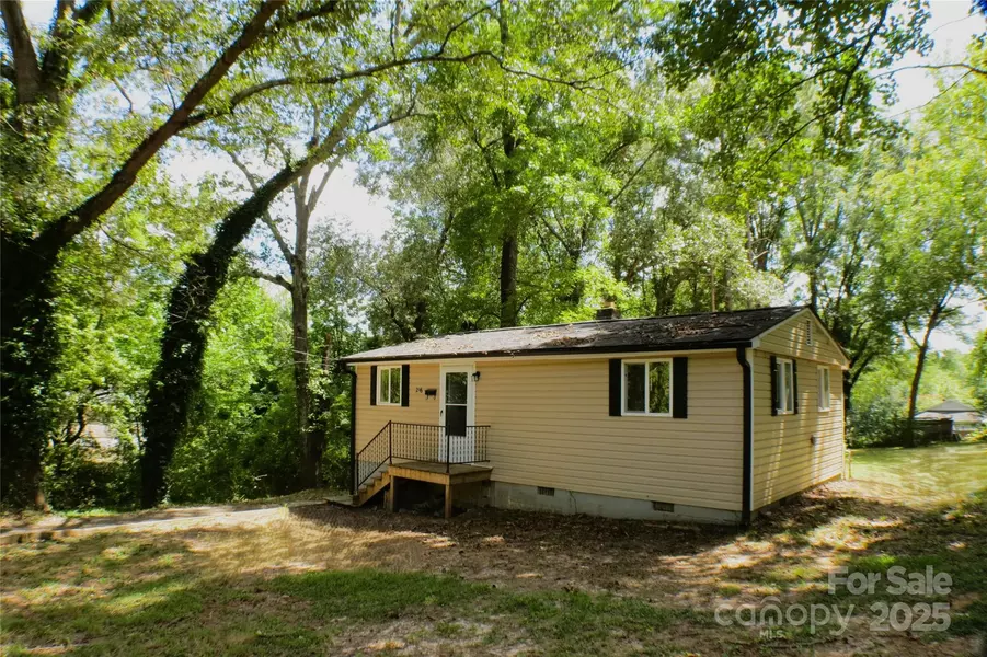 216 E Georgia AVE, Bessemer City, NC 28016