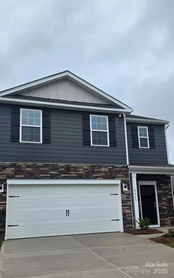 Sherrills Ford, NC 28673,8043 Plymouth DR