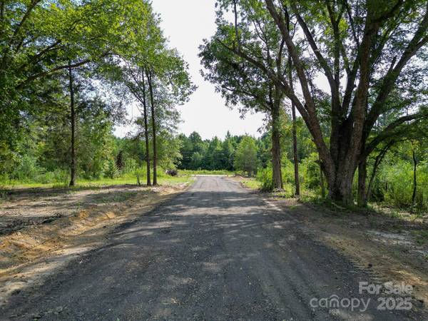 Waxhaw, NC 28173,000 S Providence RD #2