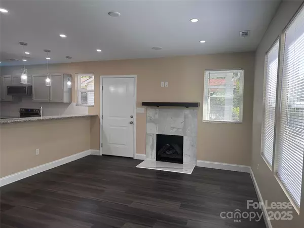 Shelby, NC 28150,415 Highland AVE