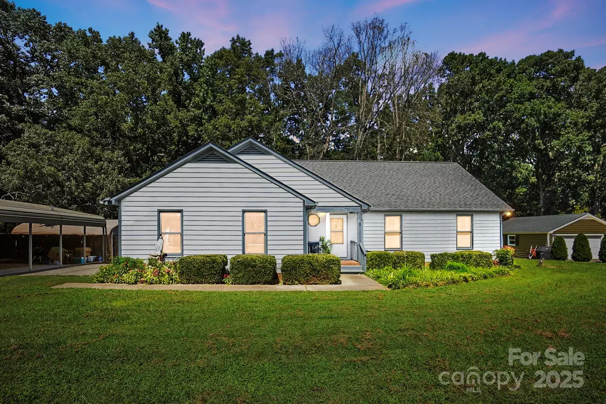 Monroe, NC 28110,2402 Bearskin LN