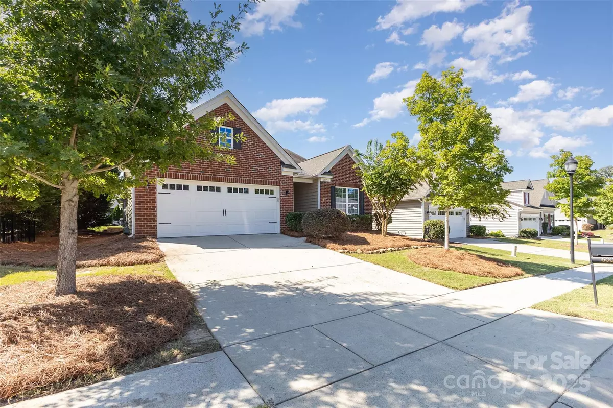 Fort Mill, SC 29707,6007 Edinburgh LN