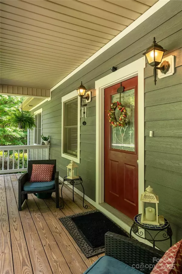 Fairview, NC 28730,95 Fairview Hills DR