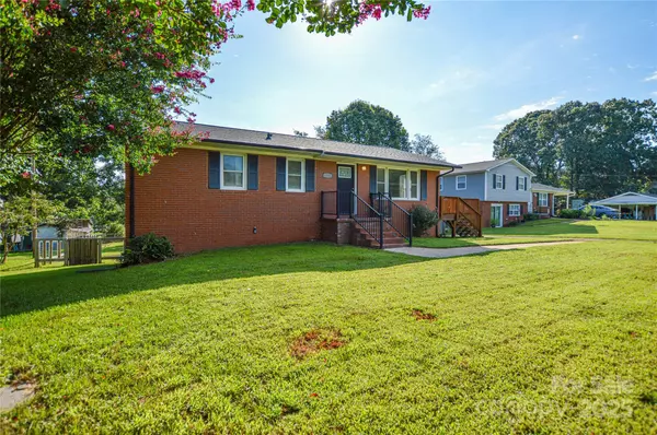 Kannapolis, NC 28081,6124 Avalon DR