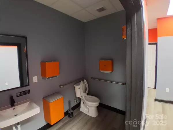 Cheraw, SC 29520,156 Market ST