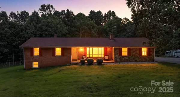 Taylorsville, NC 28681,45 Bowman Hills RD