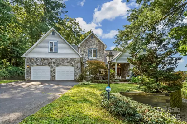 Asheville, NC 28804,506 Kings RDG