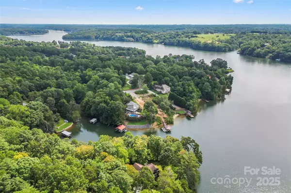 Taylorsville, NC 28681,141 Williams Cove LN