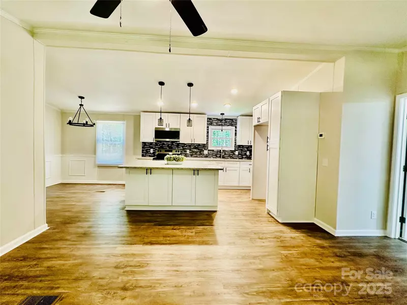 208 James DR, Cleveland, NC 27013