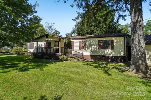 Fletcher, NC 28732,23 Jones CIR