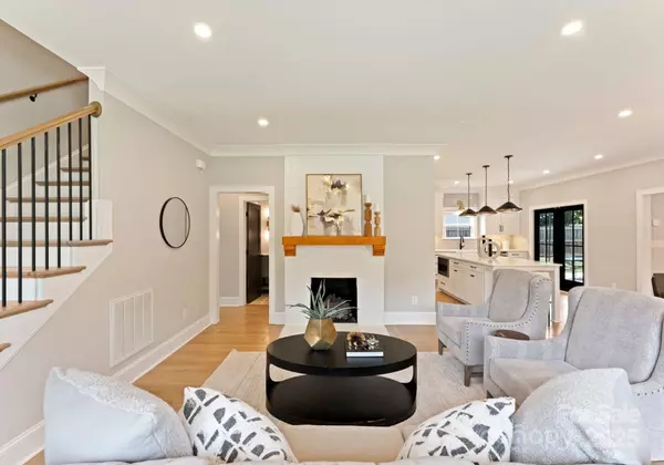 Charlotte, NC 28209,1000 Sewickley DR