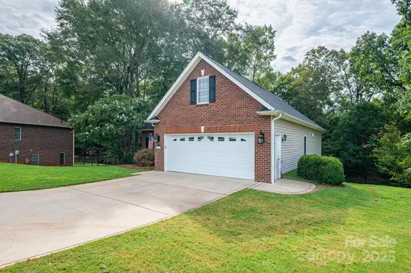 Shelby, NC 28152,131 Creekside DR