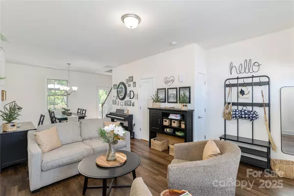 Fletcher, NC 28732,195 Cardwell LN