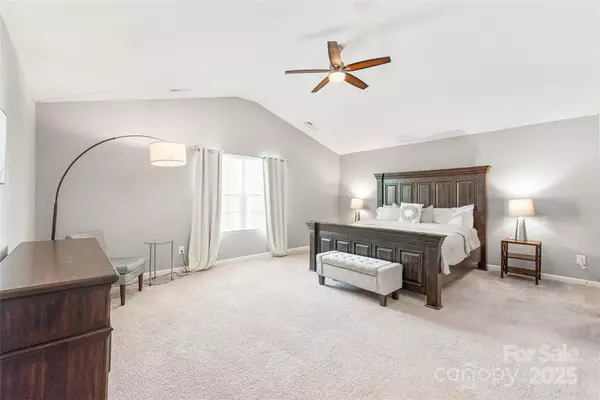 Charlotte, NC 28214,8207 Paw Valley LN