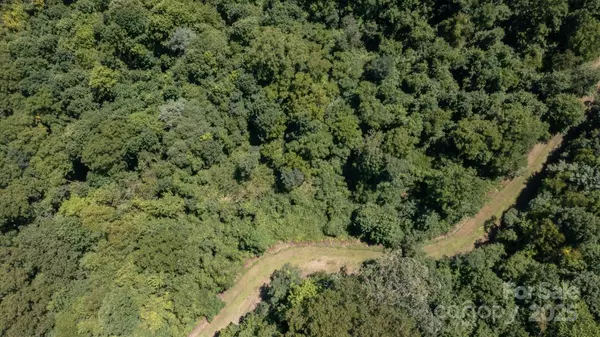 Waynesville, NC 28785,107 Escalante RD #14