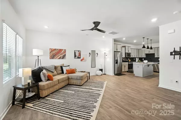 York, SC 29745,503 Switch ST #127