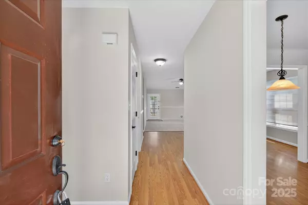 Charlotte, NC 28277,10935 Winterbourne CT