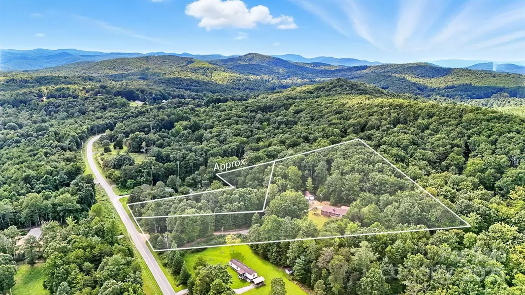 4967 Sugar Loaf RD, Morganton, NC 28655
