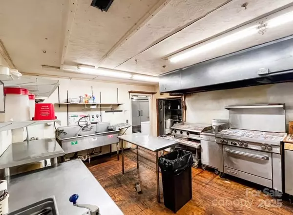 Chesterfield, SC 29709,1225 W Blvd HWY