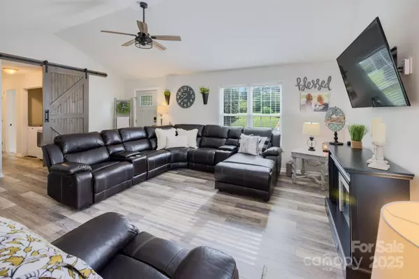 Dallas, NC 28034,111 Summey Barker DR