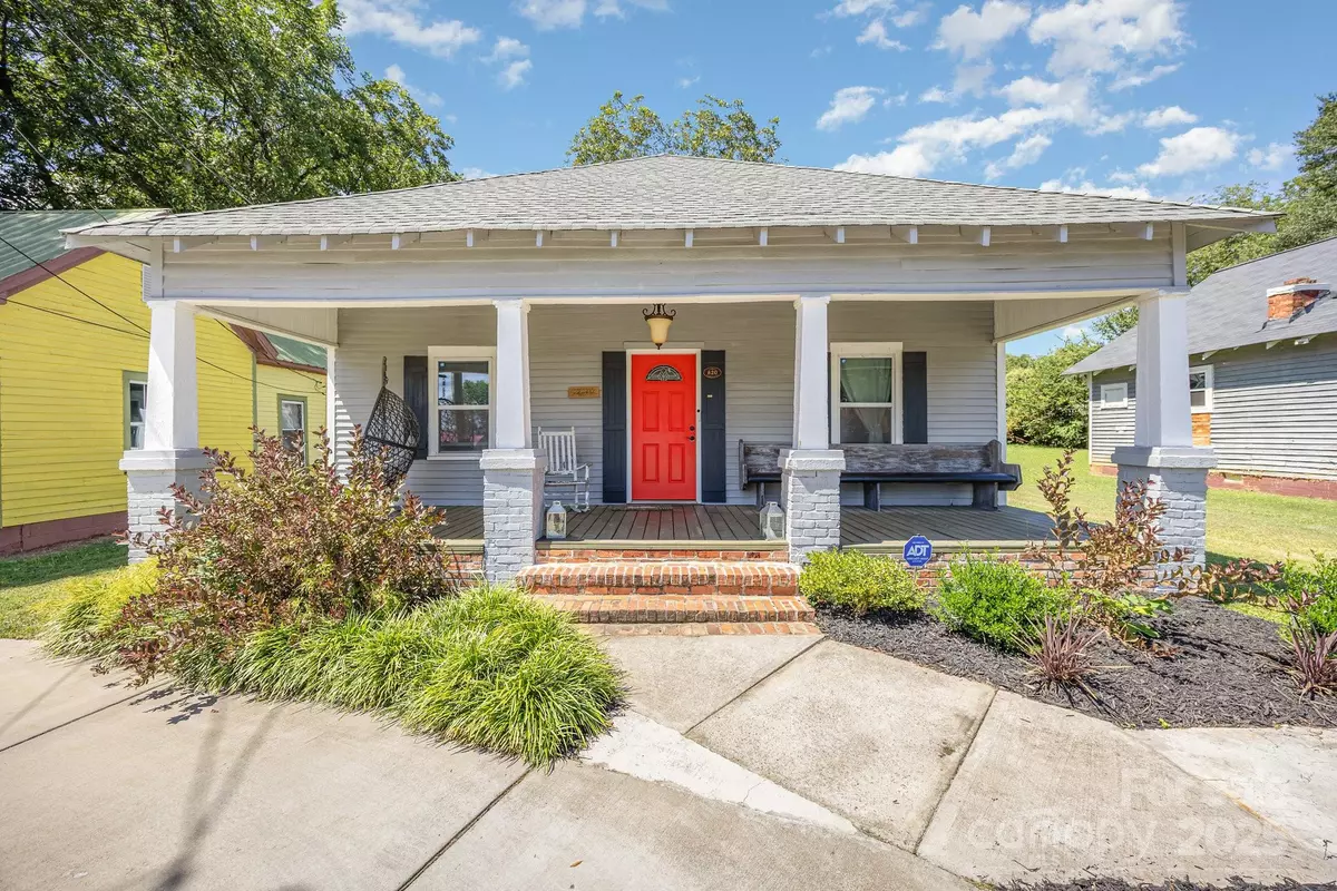 Lexington, NC 27292,820 Hargrave ST